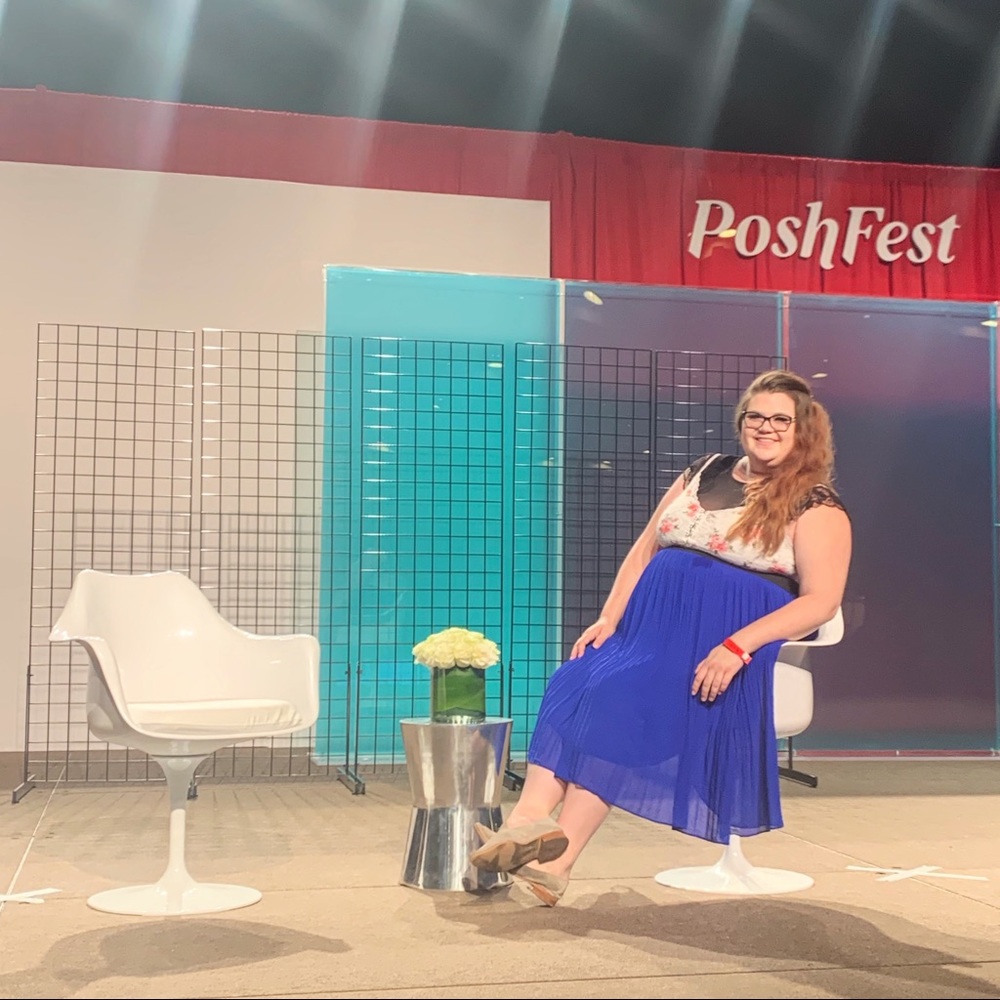 Meet your Posher: ONE DAY SHIPPING